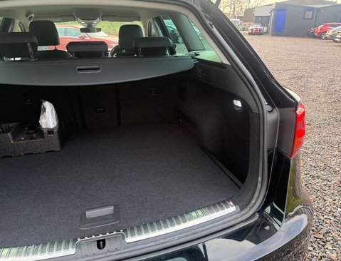 SEAT Leon 2.0 Leon Xcellence Luxury TSi Semi-Auto 5dr 45