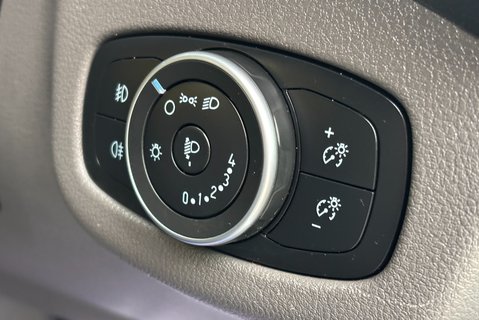 Ford Transit Connect 230 Trend L2 120 ps Dciv - Air Con / 5 Seats 29