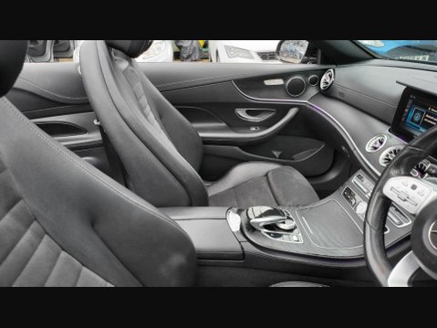 Mercedes-Benz E Class E 300 AMG LINE 17