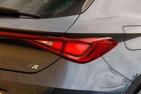 SEAT Leon TSI EVO FR 9