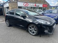 Ford Fiesta ST-LINE EDITION 1