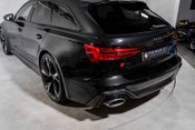 Audi RS6 Avant QUATTRO CARBON BLACK. VAT Q. WARRANTY. HEATED & COOLED SEATS. B & O. 57