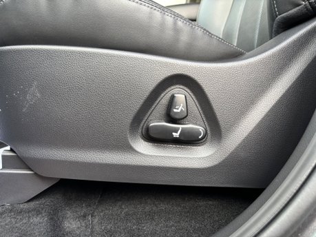 SsangYong Musso 2.2D Saracen Pickup Double Cab 4dr Diesel Auto 4WD Euro 6 (181 ps) 11