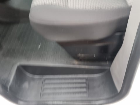 Volkswagen Transporter T28 TDI P/V HIGHLINE 19