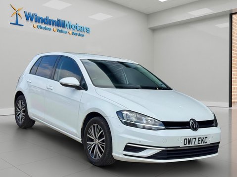 Volkswagen Golf 1.6 TDI BlueMotion Tech SE Nav Euro 6 (s/s) 5dr 1
