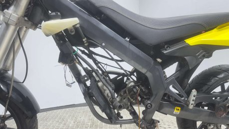 Derbi Senda 50 DRD 2 STROKE PROJECT BIKE 50CC SUPERMOTO GEARED 50 27