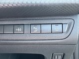 Peugeot 208 1.2 PureTech Signature Euro 6 (s/s) 5dr 22