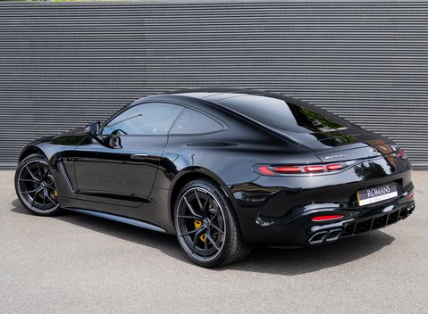 Mercedes-Benz Amg GT 63 PREMIUM + 4
