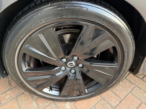 Volvo V90 2.0 B5 MHEV R-Design Auto Euro 6 (s/s) 5dr 20