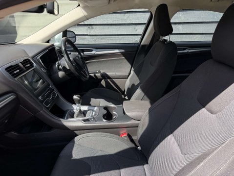 Ford Mondeo 2.0 Mondeo Titanium Econetic TDCi 5dr 6