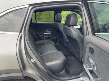 Mercedes-Benz EQA EQA 250 66KWH AMG Line Premium Auto Electric PAN ROOF/PARKTRONIC/SAT NAV 25