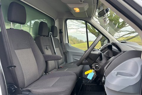 Ford Transit 350 L3 Srw 130 ps Curtain Side Truck with Tail Lift 4