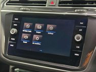 Volkswagen Tiguan 2.0 TDI R-Line Tech SUV 5dr Diesel DSG Euro 6 (s/s) (150 ps) 45