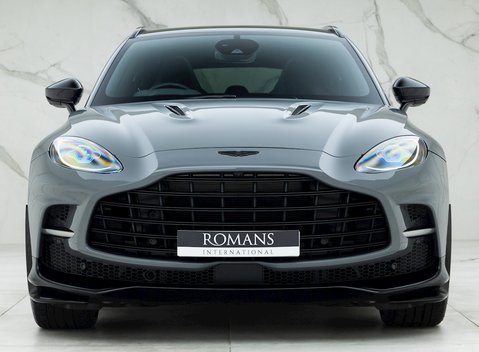 Aston Martin DBX 707 4