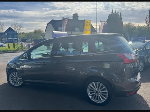 Ford Grand C-Max 1.5 TDCi Titanium Euro 6 (s/s) 5dr 4