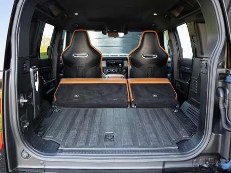 Bespoke SVR Seats for Defender 110 Commercial (Model Years 2021–2025) by SEEKER 8