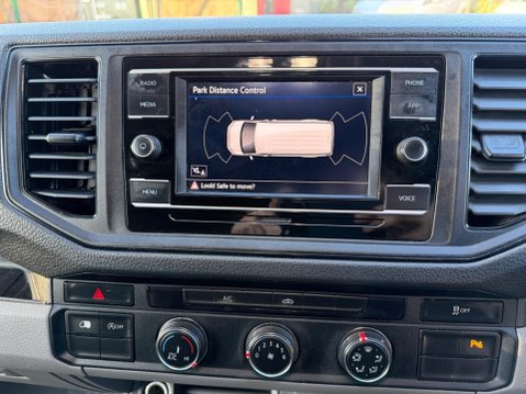 Volkswagen Crafter 2.0 TDI CR35 Trendline FWD LWB High Roof Euro 6 (s/s) 5dr 13