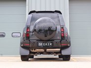 Land Rover Defender 90 HARD TOP X-DYNAMIC HSE STYLED BY SEEKER SUPER LOW MILES  6