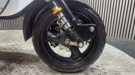 Royal Alloy GT 2019 ONLY 2K NEW MOT CUSTOM SCOOTER LEARNER LEGAL 125CC 13