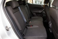 Volkswagen T-Cross SE TSI DSG 33