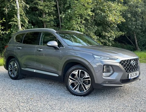 Hyundai SANTA FE 2.2 Santa Fe Premium SE CRDi Auto 4WD 5dr 1
