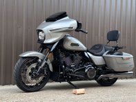 Harley-Davidson Cvo 2.0 CVO Street Glide 1977 23 16
