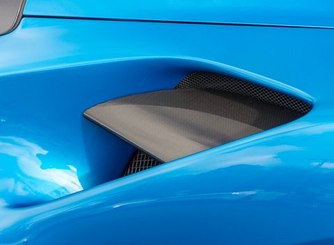 Ferrari 488 Spider 31