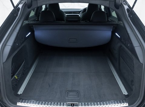 Audi RS6 AVANT PERFORMANCE CARBON VORSPRUNG 43