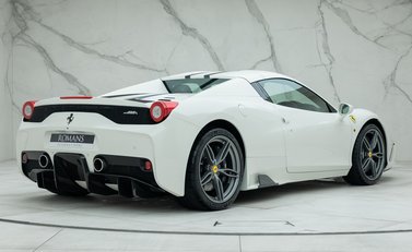 Ferrari 458 Speciale Aperta 5
