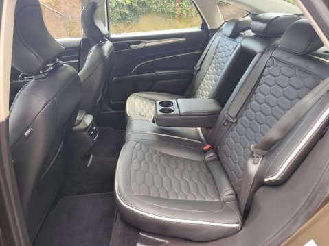 Ford Mondeo 2.0 Mondeo Vignale TDCi Auto 4dr 21