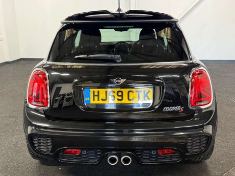 Mini Hatch 2.0 Cooper S Sport Auto 3dr 4