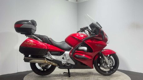 Honda ST 2004 38K FULL LUGGAGE NEW MOT SERVICED BIG CC TOURER BIKE 1