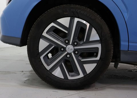Hyundai KONA Kona Premium EV 5dr 16
