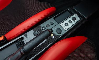 Ferrari F430 SCUDERIA SPIDER 16M 27