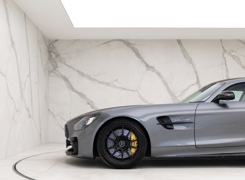 Mercedes-Benz AMG GT R GT R Premium 28