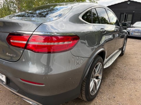 Mercedes-Benz GLC GLC 250 D 4MATIC AMG LINE PREMIUM 24