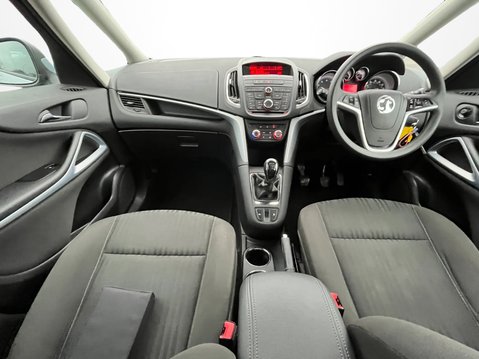 Vauxhall Zafira 1.4T Exclusiv 5dr 15