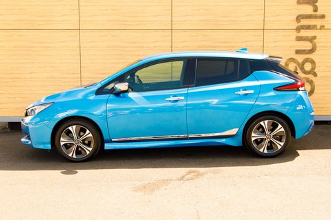Nissan LEAF TEKNA 14