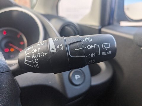 Honda Jazz I-VTEC EX I-SHIFT 25