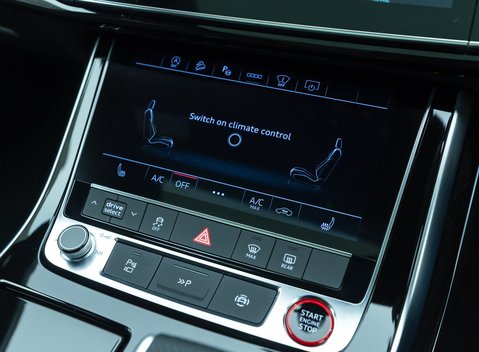 Audi SQ7 BLACK EDITION 25