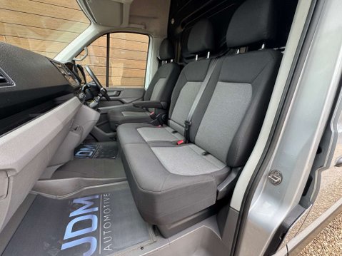 Volkswagen Crafter 2.0 Crafter CR35 Startline TDI 27