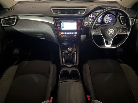 Nissan Qashqai N-CONNECTA DIG-T 10