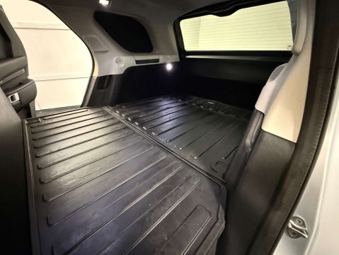 Land Rover Discovery 3.0 Discovery SE SD6 Auto 4WD 28