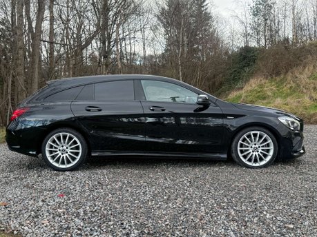 Mercedes-Benz CLA Class 2.1 CLA 220 WhiteArt D Auto 5dr 2