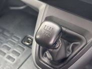 Vauxhall Vivaro 1.5 Vivaro 2700 Sportive S/S 17