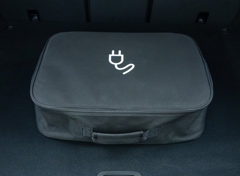 Porsche Cayenne TURBO S E-Hybrid Coupe 42