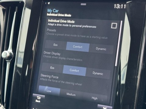 Volvo XC60 2.0 T5 Momentum Auto AWD Euro 6 (s/s) 5dr 27