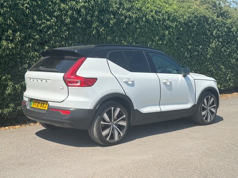 Volvo XC40 (Sold) Recharge Twin 78kWh Pro SUV 5dr Electric Auto AWD (408 ps) 29