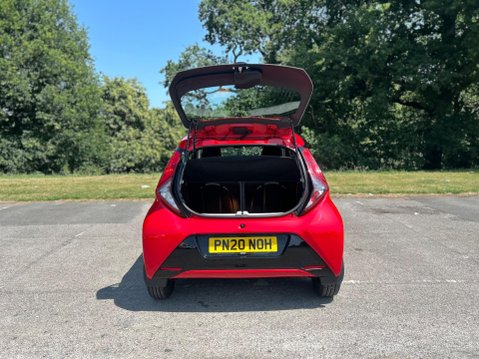 Toyota Aygo VVT-I X-PLAY X-SHIFT 20