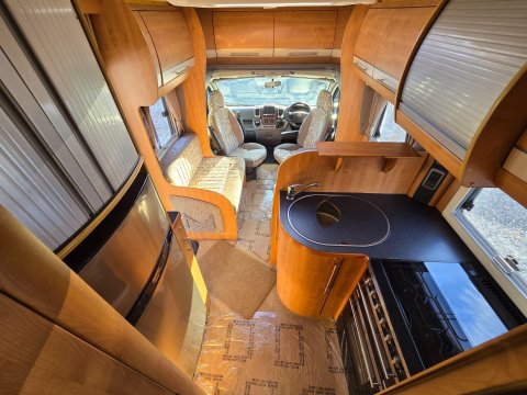 Auto-Trail Savannah Motor Home 17